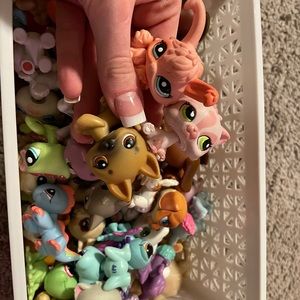 3pc Random Authentic Littlest Pet Shops
